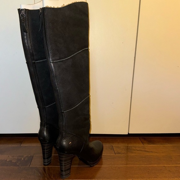 UGG Over The Knee Boots In Black Leather And Suede - Picture 7 of 16